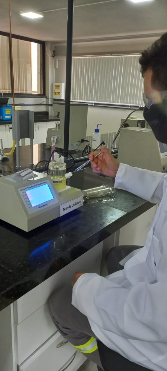 1667807981140535.png karl fisher titrator.png